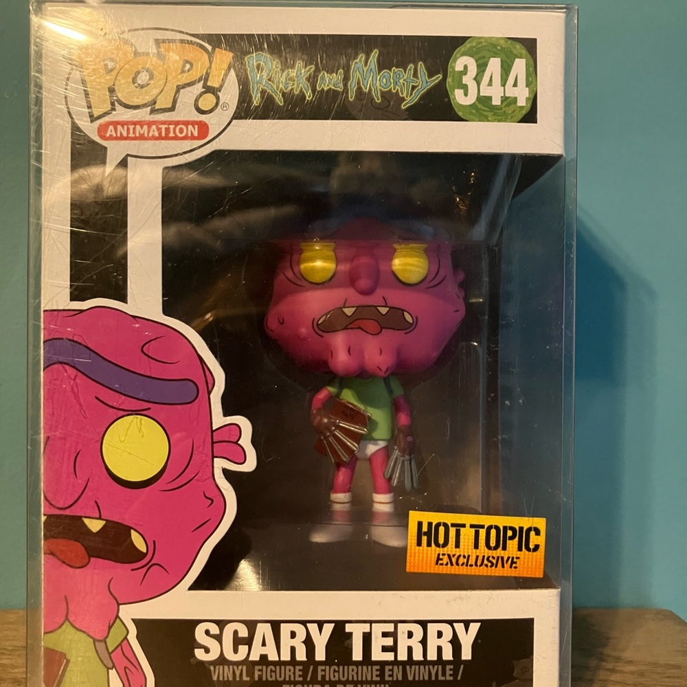 Scary Terry Vinyl Figure